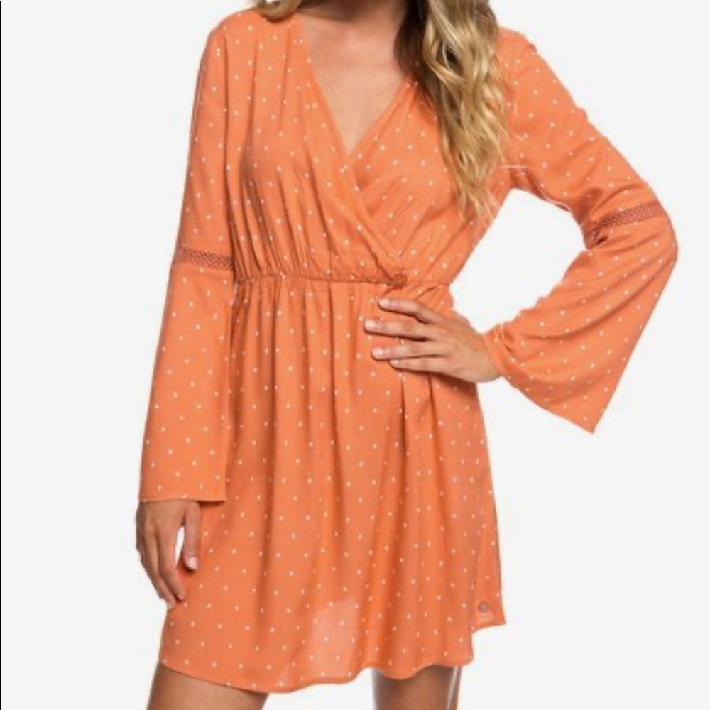 XL Roxy Peach Mini Dress with Bell Sleeves